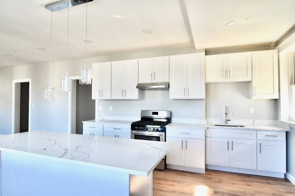 Boston, MA 02122,103 Homestead Street #1