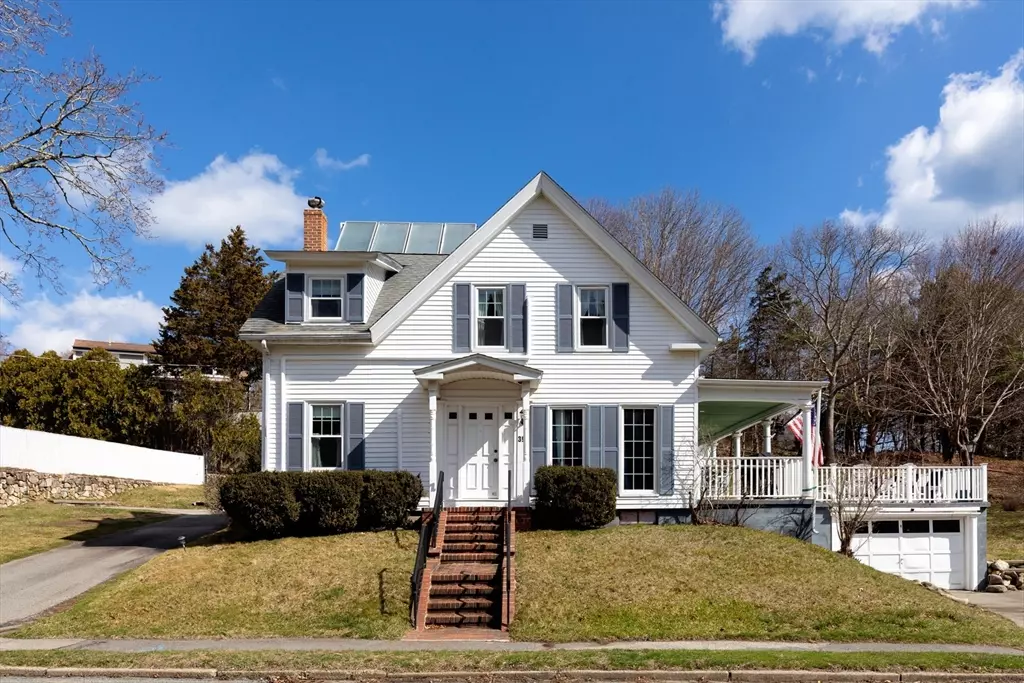 Plymouth, MA 02360,394 Sandwich St