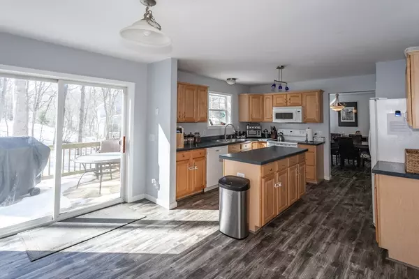 Northampton, MA 01062,497 Riverside Dr
