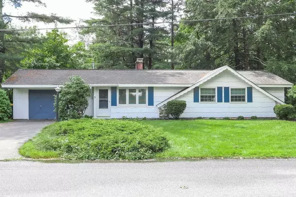 3 Merrill Dr, Framingham, MA 01701