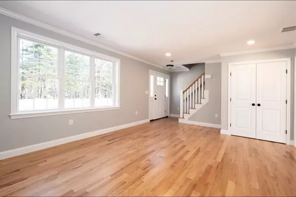 Hanson, MA 02341,1407 Main St #4