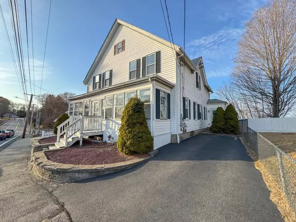 Woonsocket, RI 02895,34 Smithfield Rd