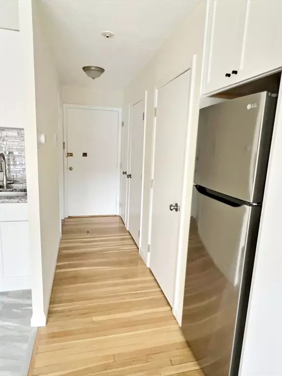 Boston, MA 02215,1027 Commonwealth Ave #15