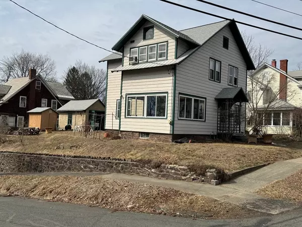Greenfield, MA 01301,84 Congress St