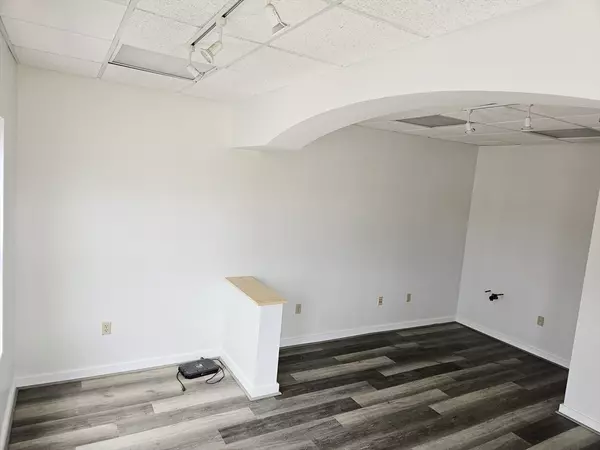 Stoughton, MA 02072,3 Porter Street #202