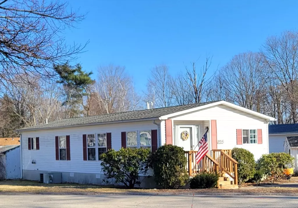 Rockland, MA 02370,20A Aspen Circle