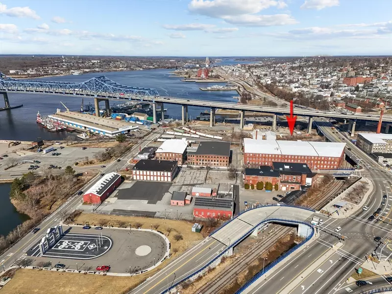 104 Anawan Street, Fall River, MA 02721