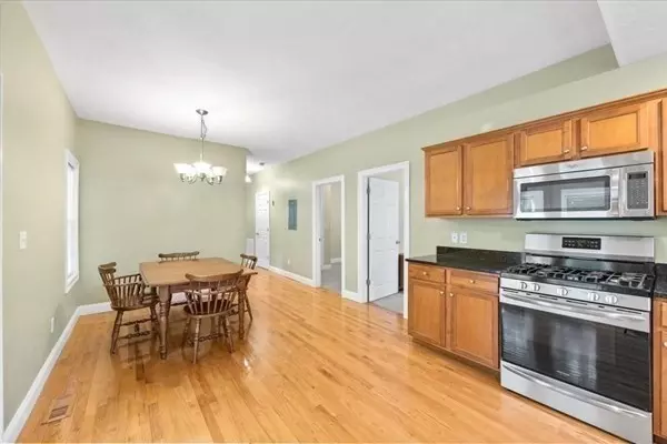 Hanson, MA 02341,496 Main St #1