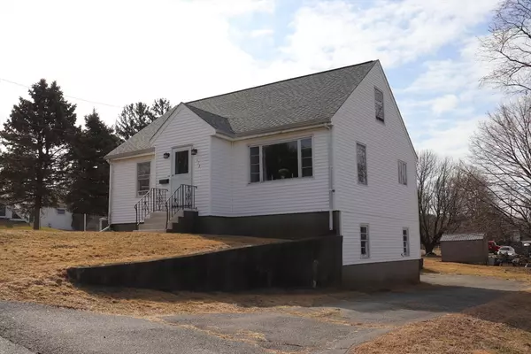 Tiverton, RI 02878,173 Hooper St