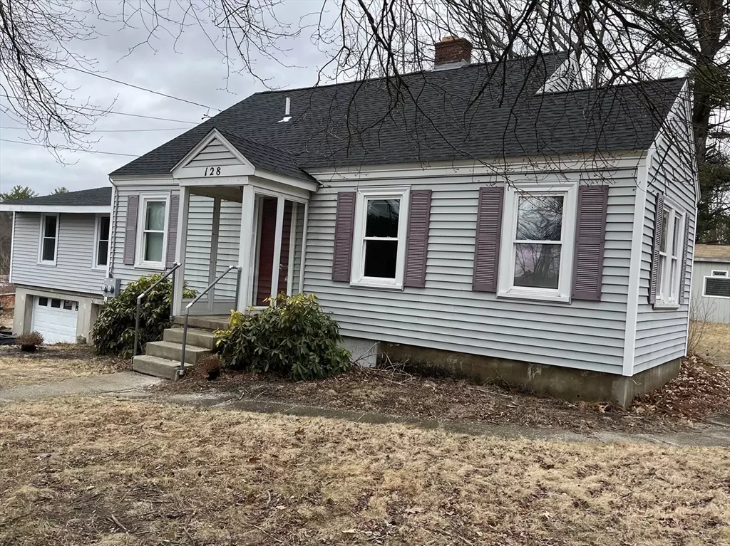 Hopedale, MA 01747,128 Hartford Ave