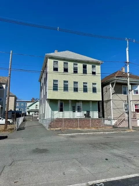 95 Scott St, New Bedford, MA 02744