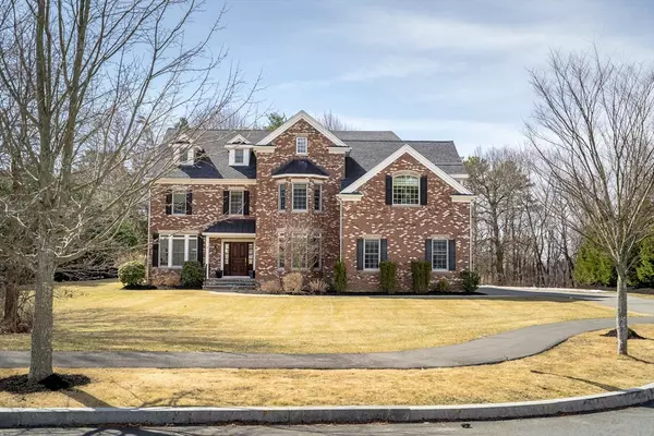 18 Cart Path Lane, Lexington, MA 02421