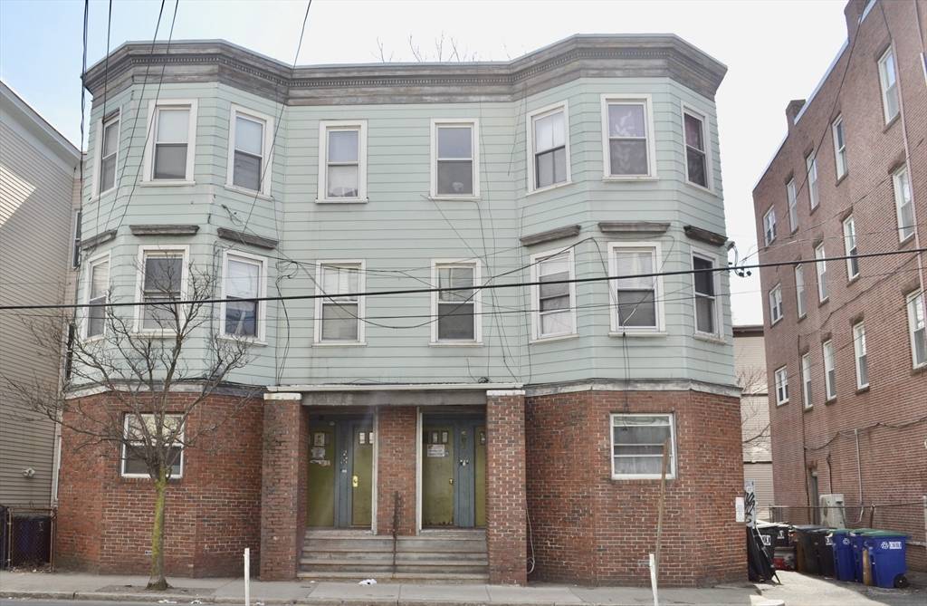 204 Washington St, Somerville, MA 02143