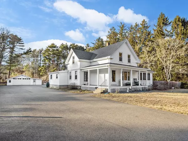 49 County Rd, Marion, MA 02738