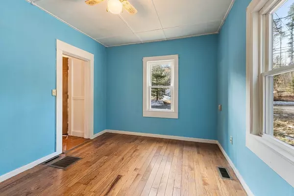 51 Ward Rd Orange, MA 01364