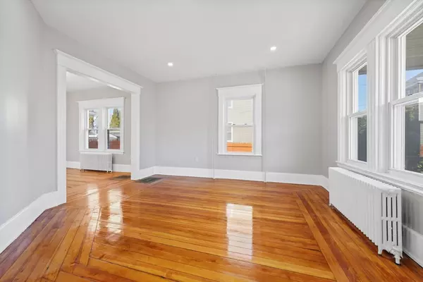 New Bedford, MA 02745,49 Arlington St