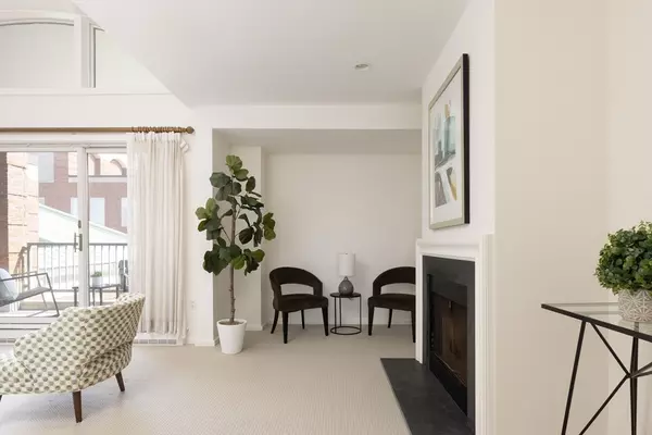 Cambridge, MA 02138,130 Mount Auburn St #506