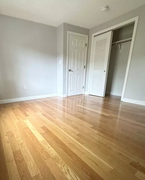 Woburn, MA 01801,35 Prospect St #204