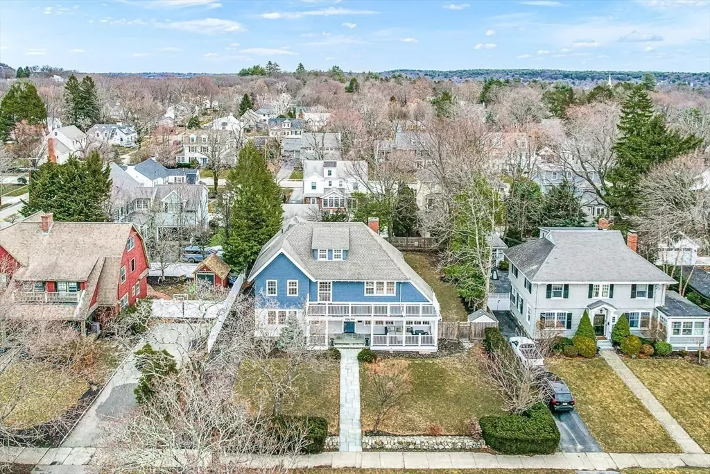 Winchester, MA 01890,51 Wedgemere Avenue