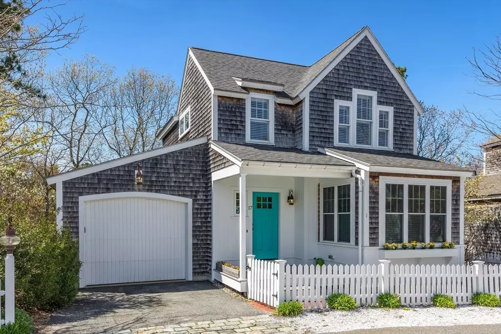Plymouth, MA 02360,17 Cobblestone