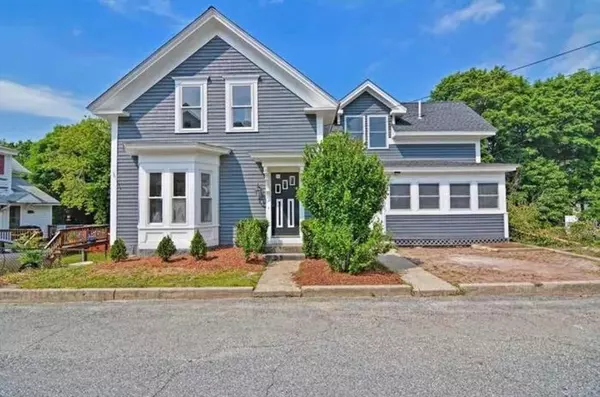 12 Chesley St, Millville, MA 01529