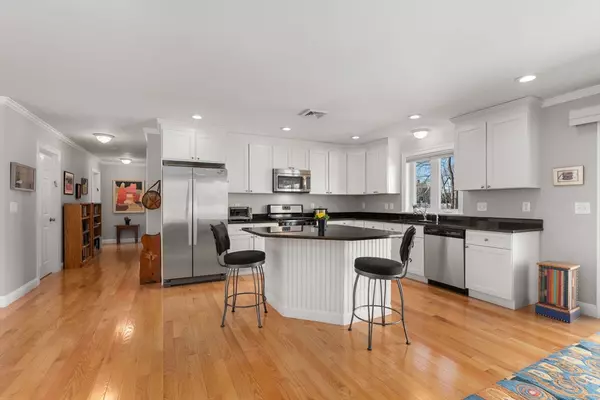 Maynard, MA 01754,30 Arthur Street #2