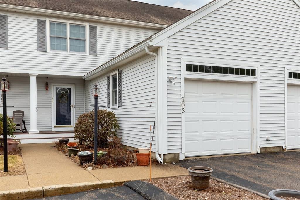 Abington, MA 02351,903 Thayer St #903