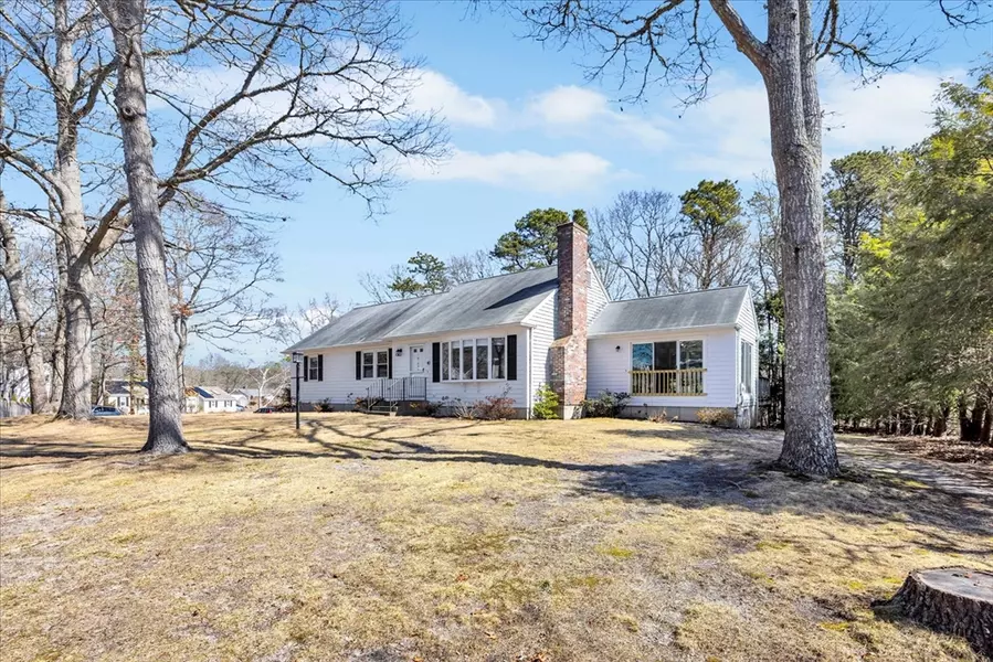 40 Hastings Ave, Yarmouth, MA 02673