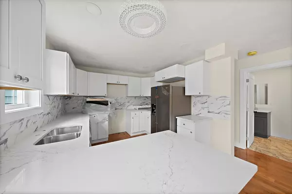 Taunton, MA 02718,269 Williams Street