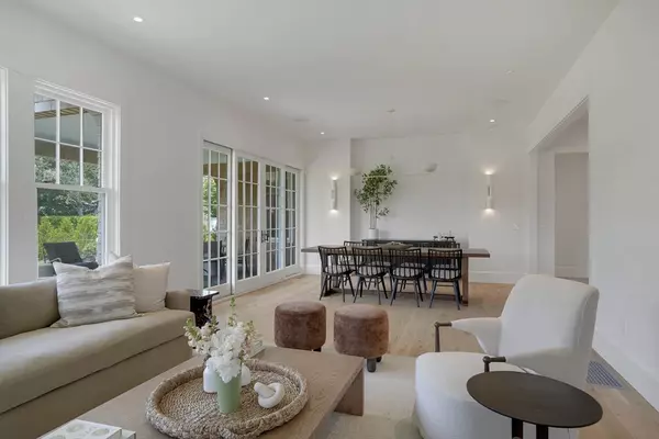 Edgartown, MA 02539,4 Somerset Ln