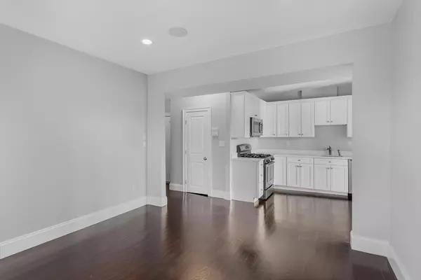 Boston, MA 02124,332 Ashmont St #4