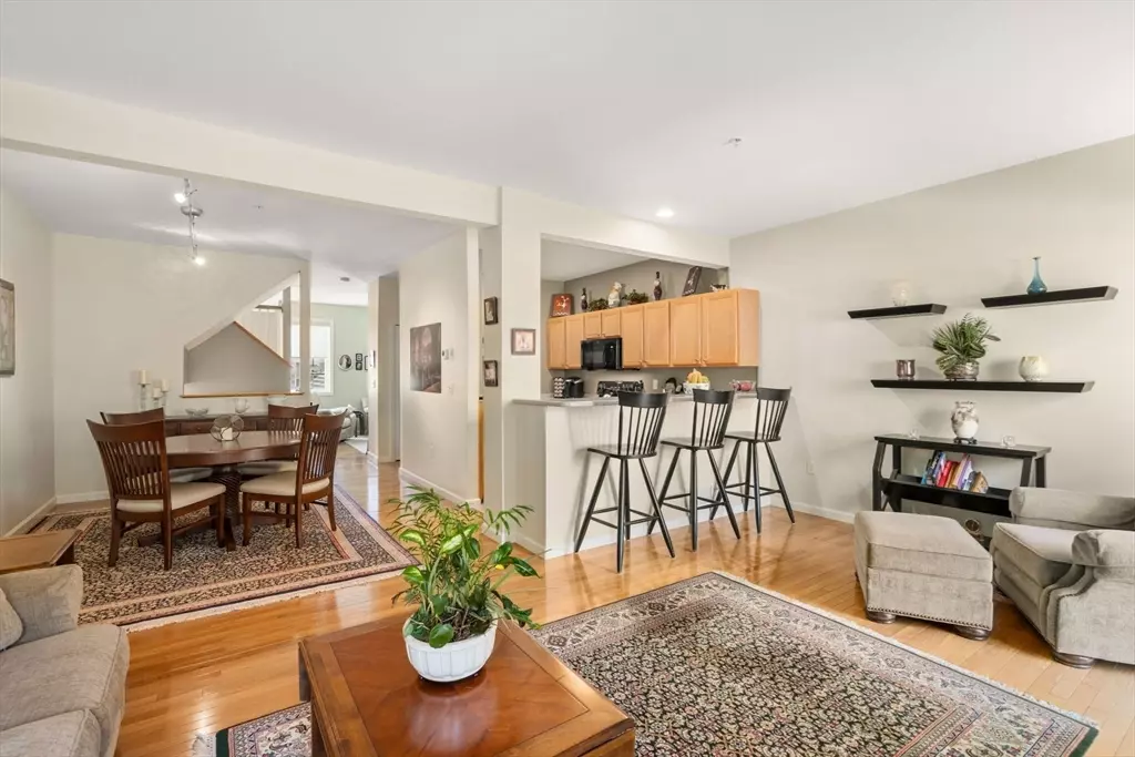 Grafton, MA 01536,104 Lordvale Blvd #104