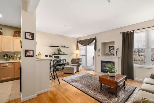 Grafton, MA 01536,104 Lordvale Blvd #104