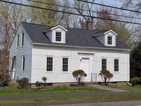 99 North Main Street, Deerfield, MA 01373