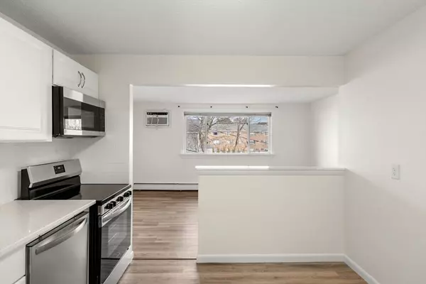 Danvers, MA 01923,62 Purchase St #C2