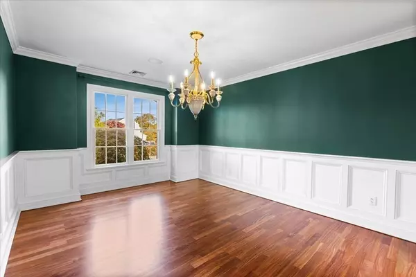 Plymouth, MA 02360,53 White Cliff Dr