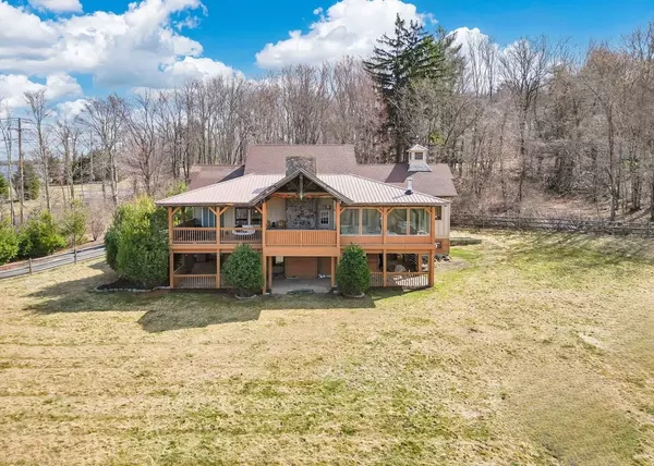 326 Little Rest Rd, Warren, MA 01010
