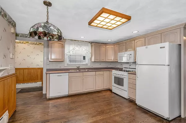 Methuen, MA 01844,64 Merrimack Rd.