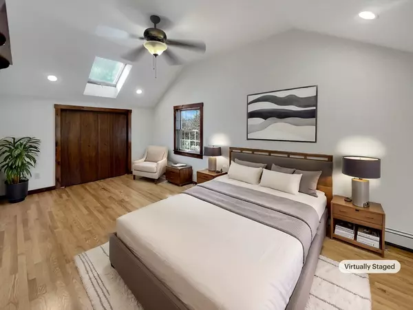 Leicester, MA 01611,60 Pine Ave