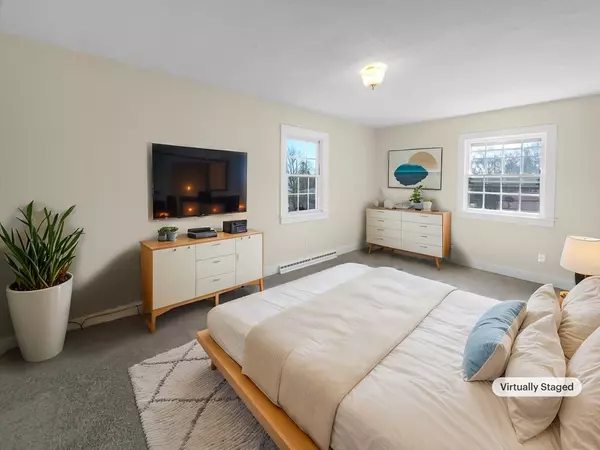 Duxbury, MA 02332,13 Soule Ave