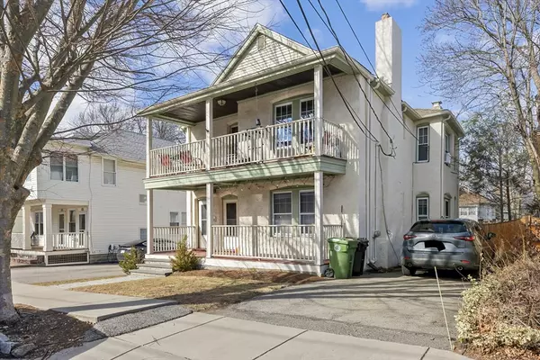 112-114 Harnden Ave, Watertown, MA 02472