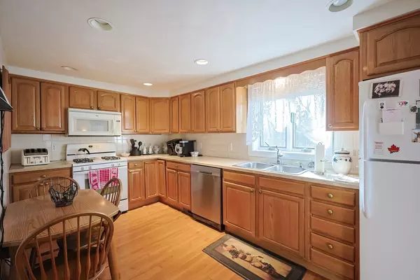 Taunton, MA 02780,31 Park Street