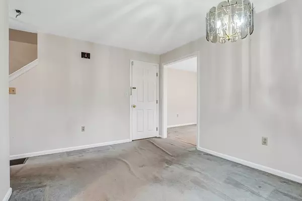 Grafton, MA 01519,67 Providence Rd #1