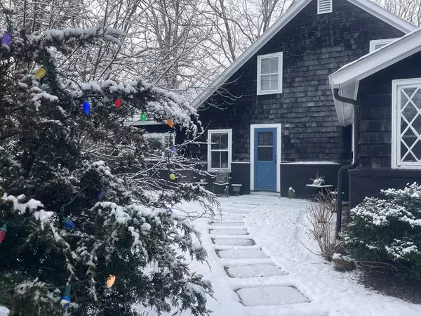Marblehead, MA 01945,34-R Mugford St