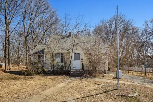 36 Summit Street, Framingham, MA 01702