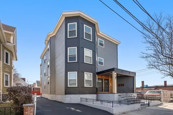 7 Bellingham Ave #3, Everett, MA 02149