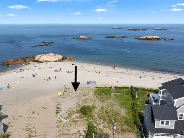 Scituate, MA 02066,72 Glades Rd