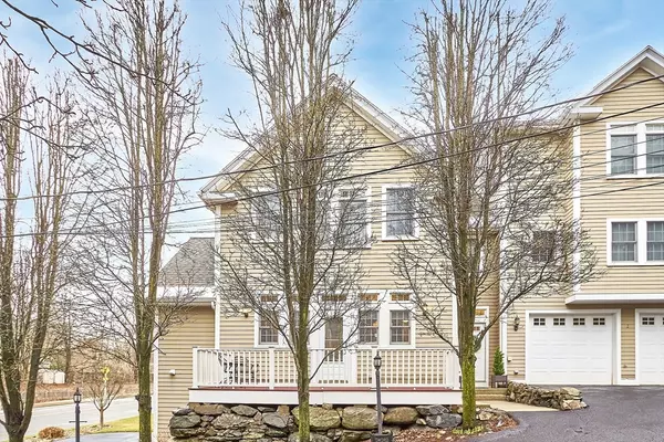 Wakefield, MA 01880,820 Main Street #1