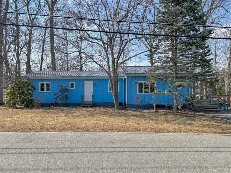 75 Woodruff Rd, Clinton, MA 01510