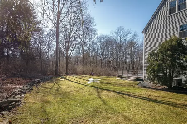 Westborough, MA 01581,2 Larsen Meadow Rd